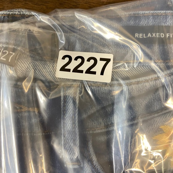 Judy Blue Relaxed Fit Jeans Women's Size 5 27 Sunflower Embroidered Distressed - Picture 11 of 11